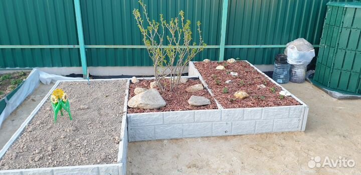 Высокие грядки из бетонных панелей