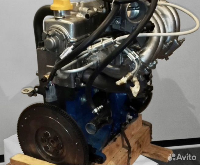 Двигатель ваз 2110 1.5 8 кл. (карбюраторный)