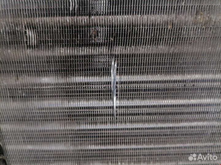 Радиатор основной для Volkswagen Golf 4