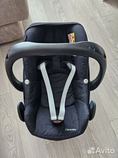 Автокресло Maxi-Cosi Pebble