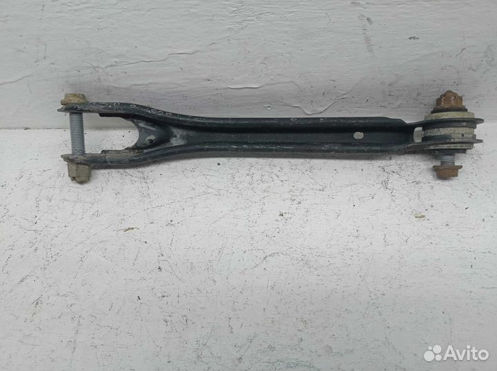 Рычаг задний правый Mercedes C-klasse W204