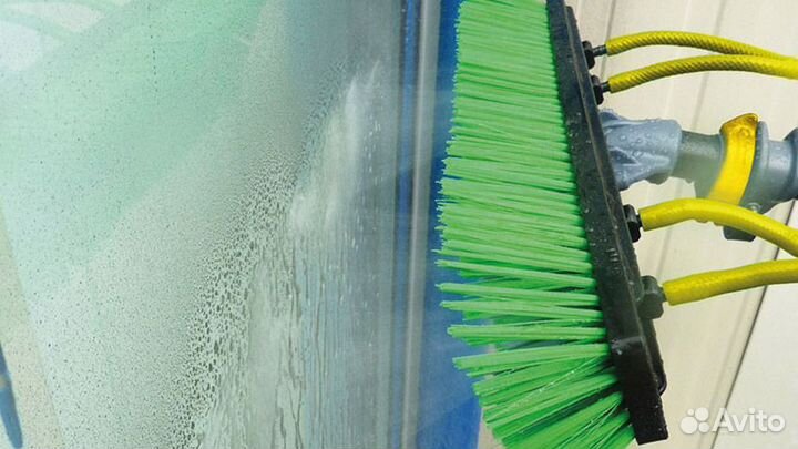 Мойка окон фасадов витрин