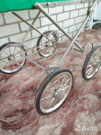 Детская коляска