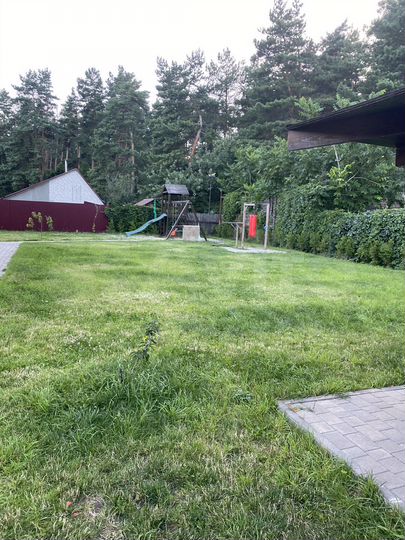 Дом 400 м² на участке 10,5 сот.