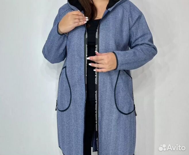 Пальто шерстяное