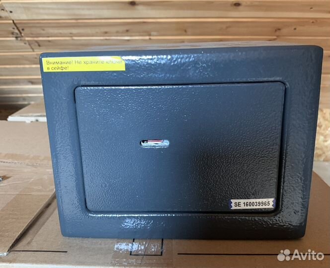 Продаю сейф