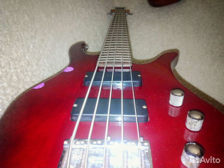 5 струнная бас гитара + процессор эффектов