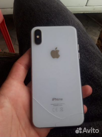 iPhone X, 64 ГБ