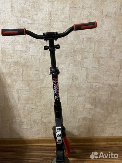 Продам самокат