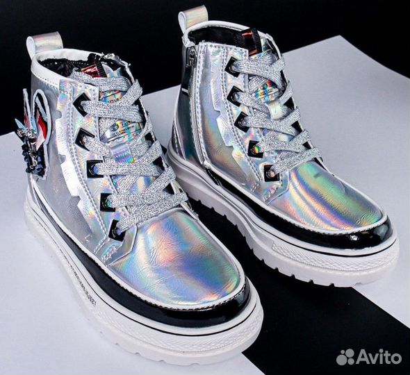 Ботинки для девочки