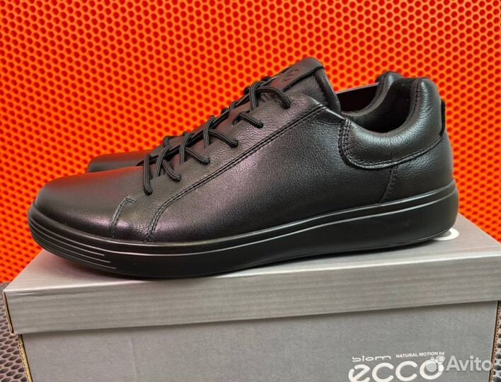 Кроссовки Ecco модные