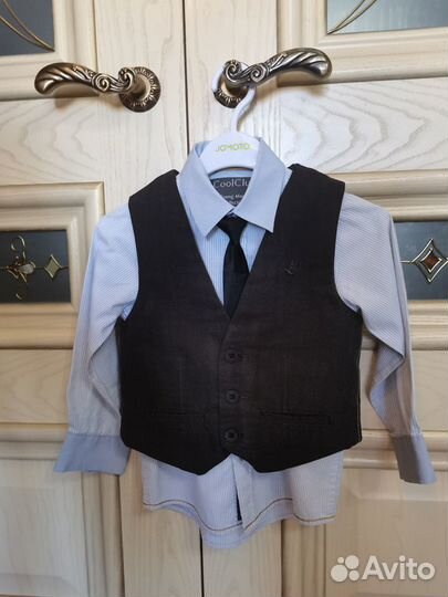 Рубашка с жилеткой и галстуком, р. 110