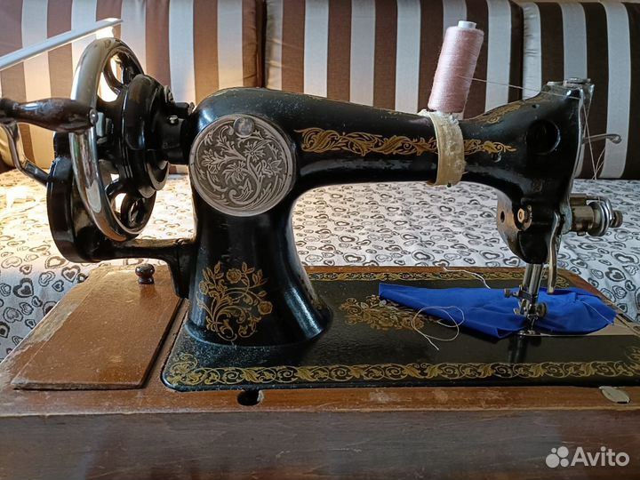 Ручная швейная машина бу