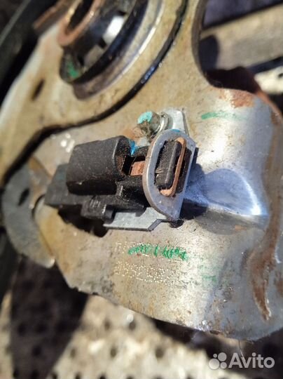 Рычаг стояночного тормоза Chevrolet Cobalt