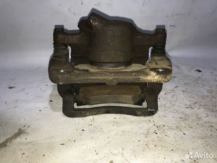 Суппорт передний левый Chery Tiggo T11