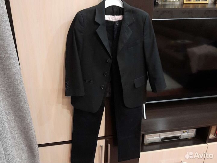 Школьный пиджак черный Германия на девочку 116