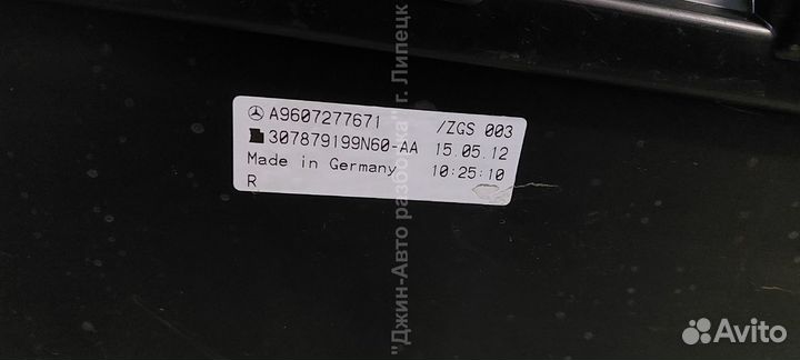 Обшивка правой двери Actros MP4 a9607277671