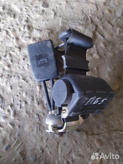 Ремень безопасности Volkswagen Passat B5 седан 1.8