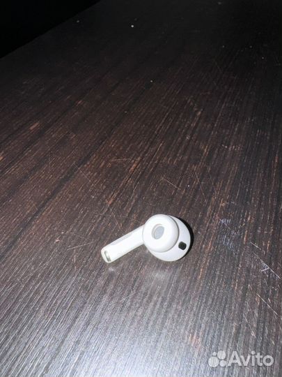 Правый наушник airpods 2