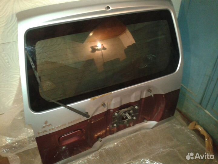 Дверь багажника Mitsubishi Pajero Mini H58A