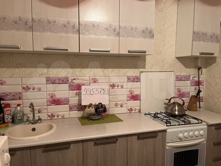 1-к. квартира, 43 м², 1/10 эт.