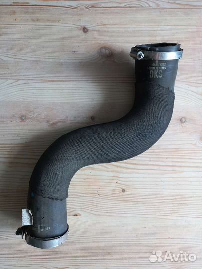 Патрубок интеркулера audi A6 4G0145 737AP