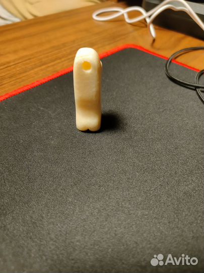 Пеликен резьба по кости