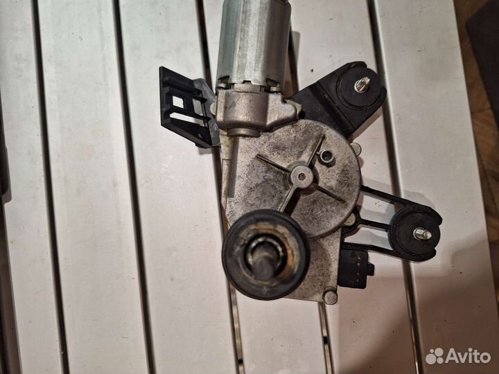 Моторчик заднего стеклоочистителя opel antara