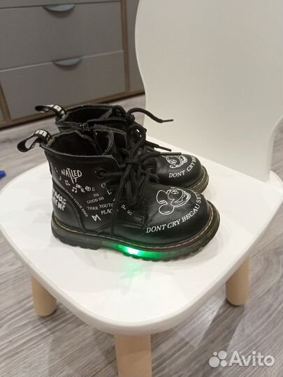 Ботинки для девочки