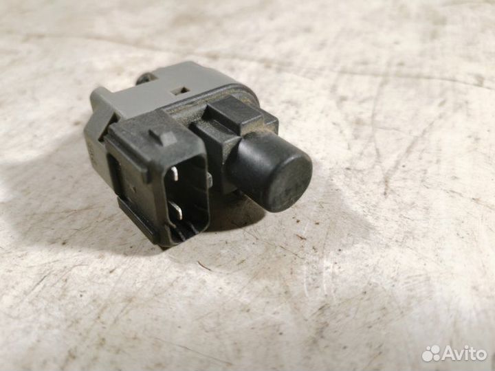 Датчик педали тормоза Ford Mondeo седан 1.8L