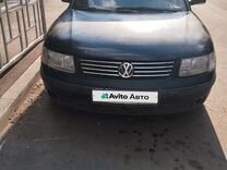 Volkswagen Passat 1.8 MT, 1997, 200 000 км, с пробегом, цена 310 000 руб.