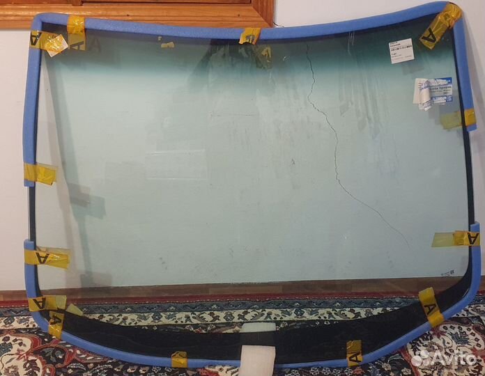 Лобовое стекло Tayota picnic/ipsum