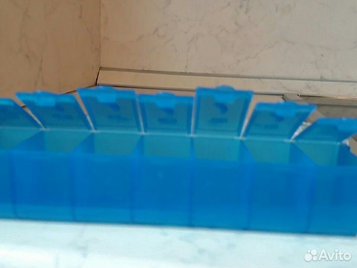 Органайзер для таблеток новый