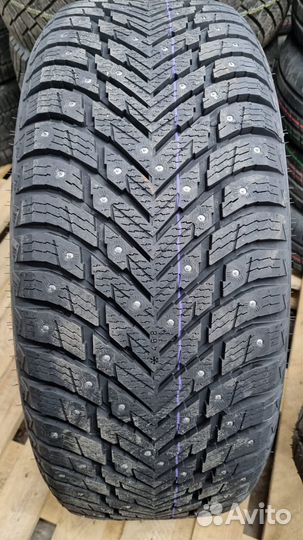 Nokian Tyres Hakkapeliitta 10p SUV 285/60 R18 116T