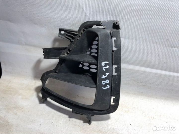 Накладка птф передняя правая Kia Ceed 3 2018