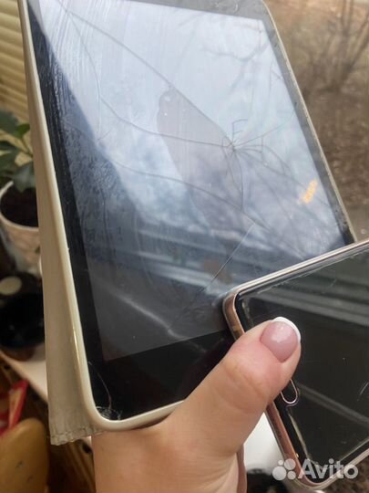 Планшет apple iPad mini 2