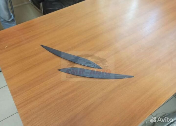 Реснички на фары Lexus GS300