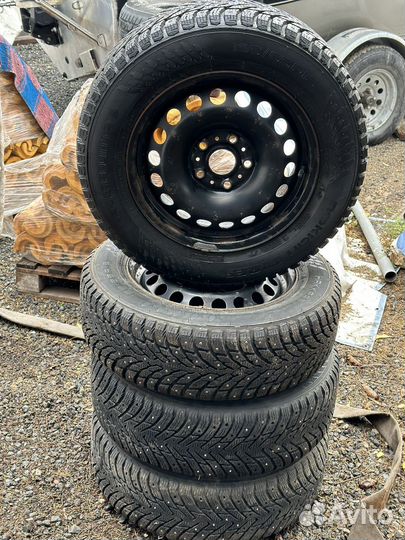 Колеса Nokian Tyres Hakkapeliitta 9 195/65 R15