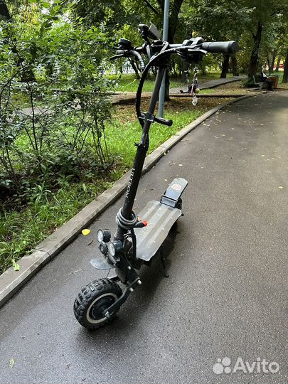 Электросамокат Ultron t108 pro