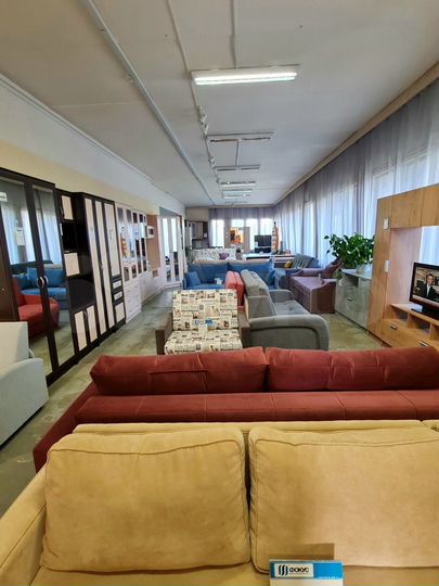 Свободного назначения, 350 м² или по частям 50 квм