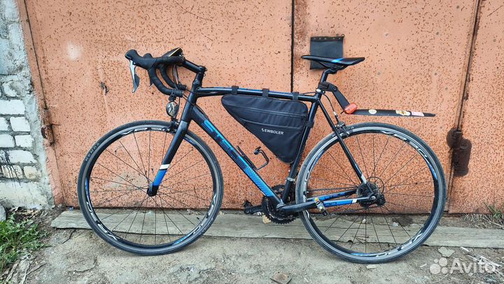 Шоссейный велосипед stels XT300 28