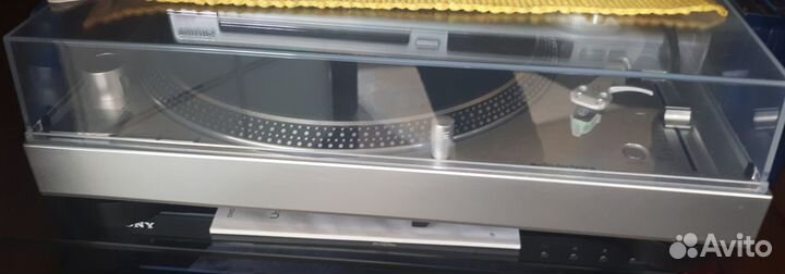 Виниловый проигрыватель Audio-Technica AT-lp120xus