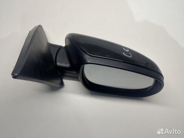 Зеркало правое Kia Cerato 2 TD