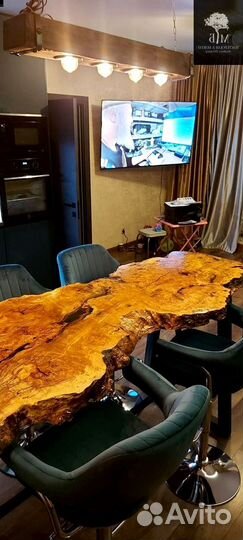 Дизайнерский стол