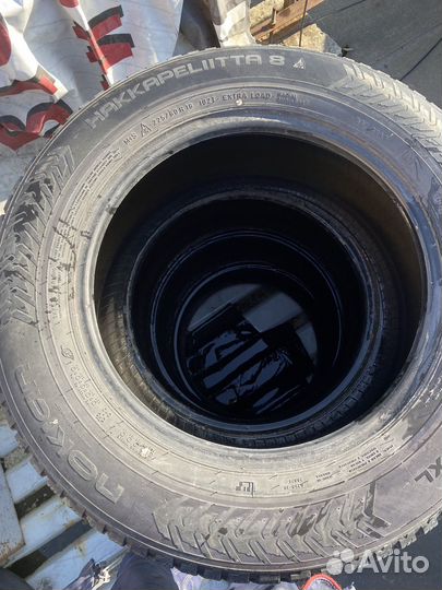 Nokian Tyres Hakkapeliitta 8 225/60 R16