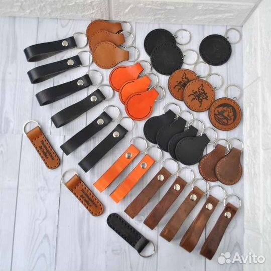 Брелки из натуральной кожи