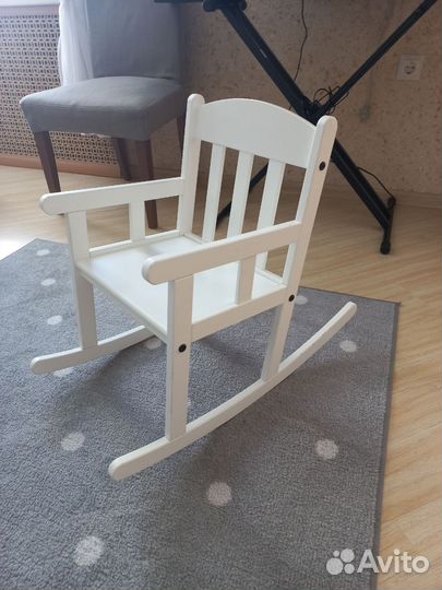Кресло качалка Икеа Сундвик