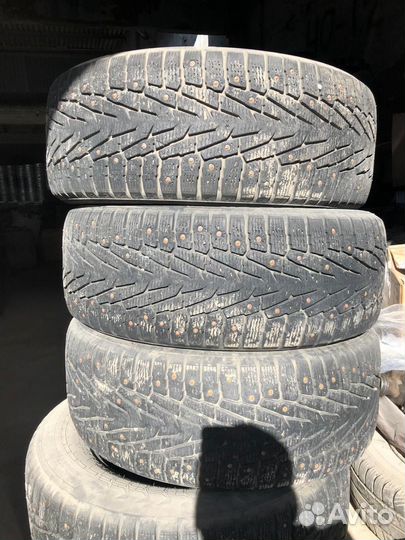 Nokian Tyres Hakkapeliitta 7 SUV 285/60 R18