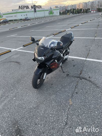 Honda CBR 600 F4