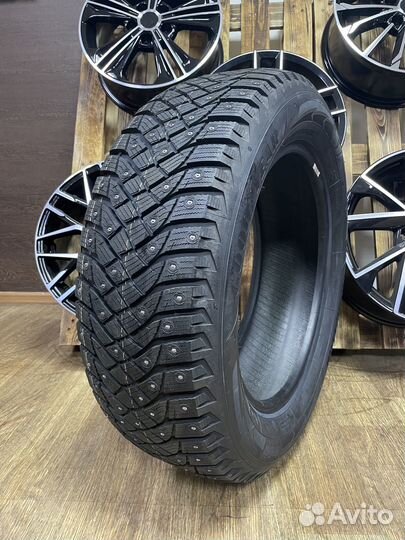 Goodyear UltraGrip Arctic 2 225/45 R17 94T